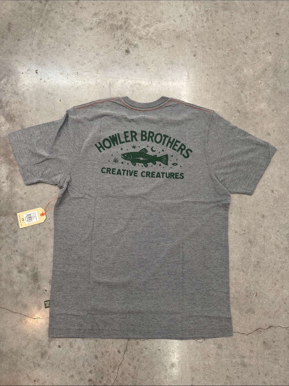 Howler Brothers Creative Creatures Trout Pocket Tee — Heather Grey, Size M, NWT - Picture 4 of 4